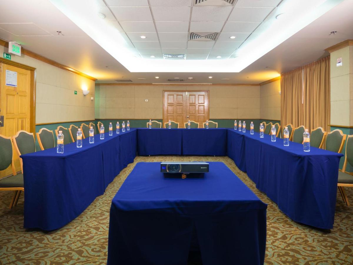 Holiday Inn Express Torreon By Ihg Exterior foto