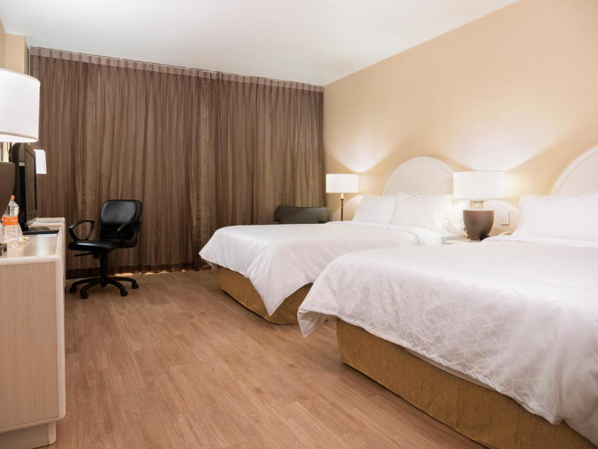 Holiday Inn Express Torreon By Ihg Exterior foto