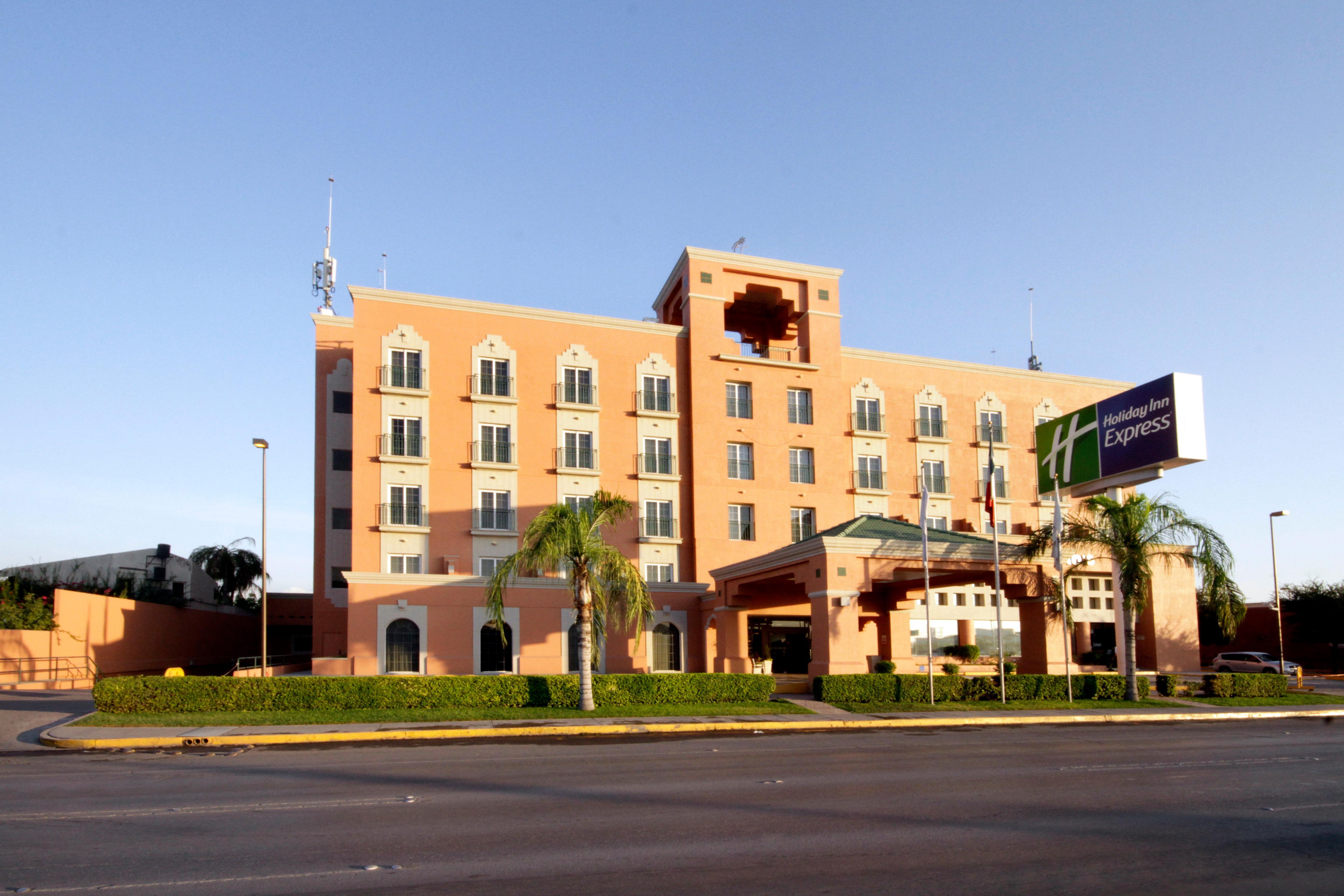 Holiday Inn Express Torreon By Ihg Exterior foto