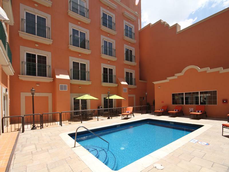 Holiday Inn Express Torreon By Ihg Exterior foto